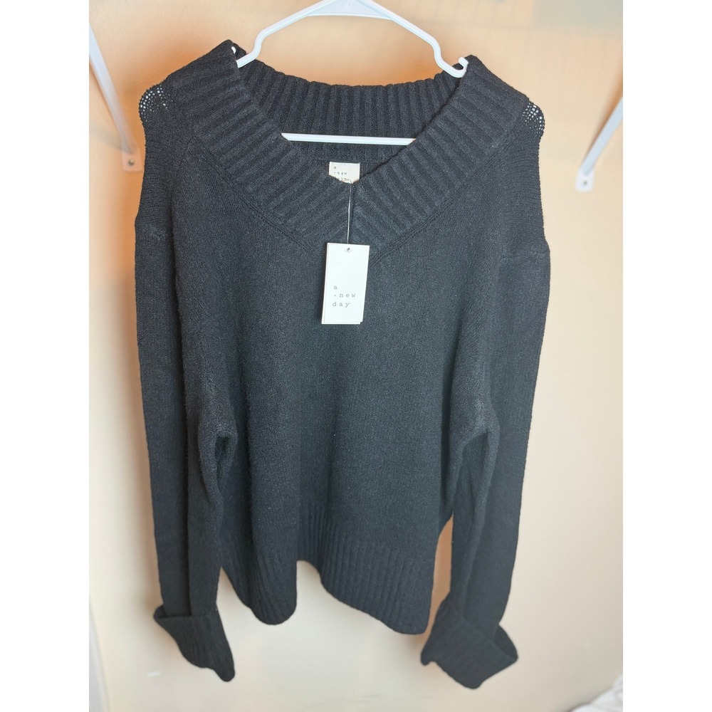 A New Day Womens V-Neck Pullover Sweater Black Long Sleeve Knit Top NWT XL